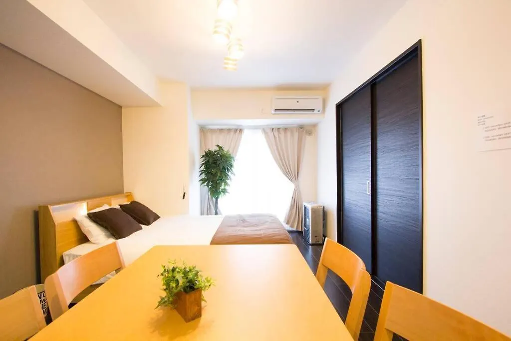 ようこそ札幌へ! 大通公園まで地下鉄10分 定員6名 Firetv完備 1階はセコマ Apartment
